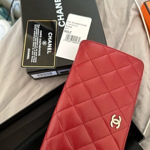 Authentic chanel wallet